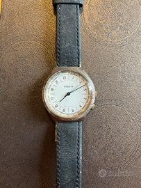 Raketa 24 ore con indicatore dei fusi orari