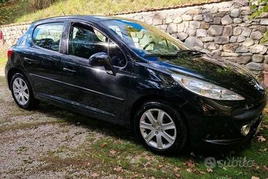 Peugeot 207 1.4 8V 75CV 5p. X Line ECO GPL