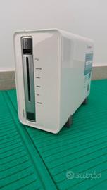 NAS QNAP TS-212-E con HD 2 TB