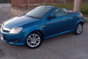 Opel Tigra cabrio 