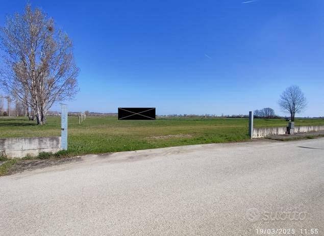 Immobile in asta di 44291 m² a Volta Mantovana - Vista 2