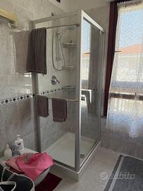 Box doccia in cristallo DUKA miscelatore IDEAL STD