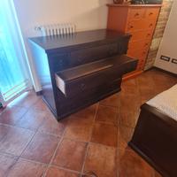 cassettiera e struttura letto