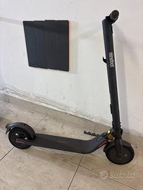 Ninebot KickScooter monopattino