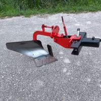 Aratro per motocoltivatore 