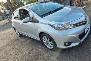 Toyota Yaris 1.4 D-4D 5 porte Lounge