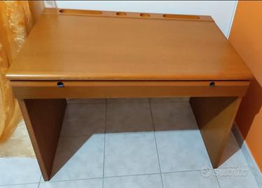Scrivania 