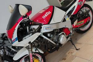Yamaha 600 FZR Genesis 