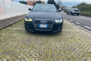 Audi A4  2000 TDI  DSG  2012