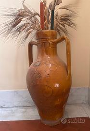 Anfora antica da arredamento