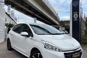Peugeot 208 PureTech 82 5 porte Allure