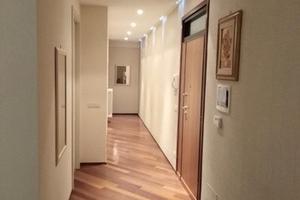 Camera singola in appartamento arredato