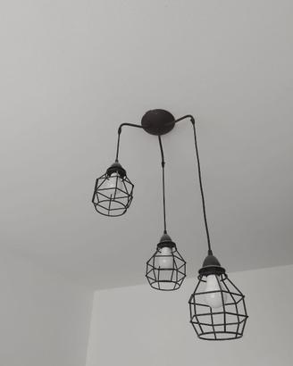 Lampadario a sospensione a tre luci