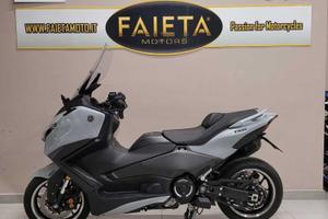 Yamaha T-Max 560 Tech Max - 2025