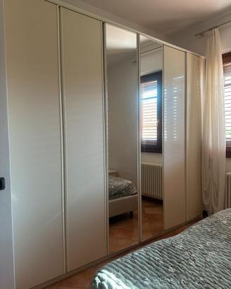 Armadio 6 ante