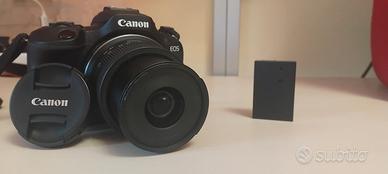 Mirrorless Canon EOS R100