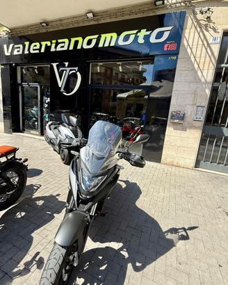 Honda NC 750 DCT 2023 da VALERIANOMOTO