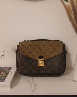 Borsa Louis Vuitton Metis Reverse senza tracolla