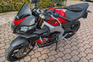 Aprilia Tuono 125 4t  -- km. 10500 anno 2017