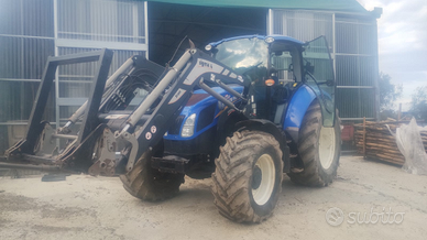 Trattore new Holland t5 115