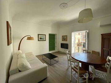 Bilocale ristrutturato ed arredato Cala-Vittorio E