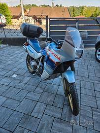 Honda Transalp 600