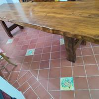 tavolo lungo legno massello unico tronco