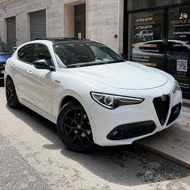 Alfa Romeo Stelvio 2.2 Turbodiesel 210 CV AT8 Q4 V