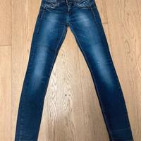 Jeans donna by Benetton
