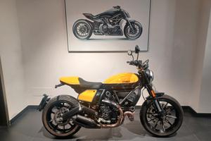 Ducati Scrambler 800 FULL THROTTLE