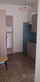 METRO B- QUADRILOCALE con P.AUTO