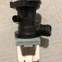 Ricambi usati lavatrice INDESIT INNEX BWE 101484X