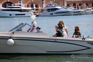 Barca Galasron Ventura 214 con fuoribordo