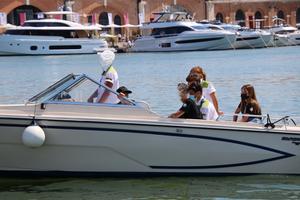 Barca Galasron Ventura 214 con fuoribordo