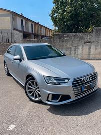 AUDI A4 S Line 2.0 150cv 