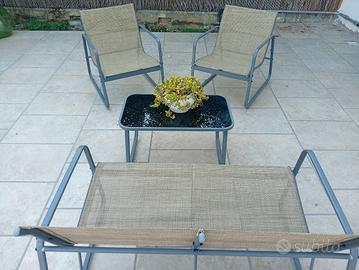 Salotto da esterno (2024)