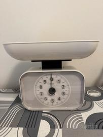 Bilancia da cucina, Laica