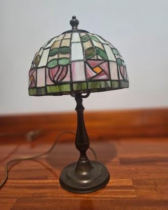 lampada e cofanetto abbinati in vetro colorato