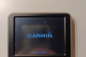 navigatore Garmin nuvi 22 00