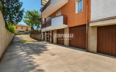 TRILOCALE CON TERRAZZO, BOX DOPPIO E CANTINA IN CE