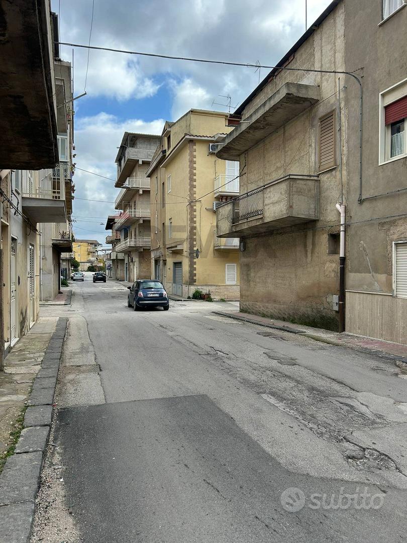 Apartment in Favara, Favara Ovest, Agrigento - Vista 5
