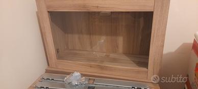 IKEA Besta 3 pensilii da parete con vetro