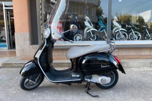 Vespa Gts 250