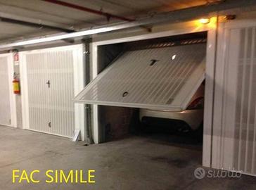 Box / Garage di 28 m² a Firenze