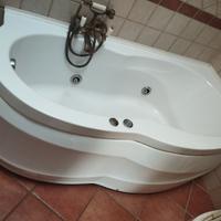 Vasca idromassaggio