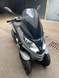 Piaggio MP3 300 HPE 2021