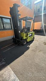 Carrello elevatore clark