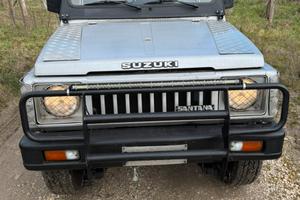 SUZUKI SJ410 Cabriolet De Luxe anno 1987