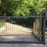 Cancello elettrico, basculante, porta sezionale