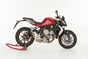MV Agusta Brutale 800